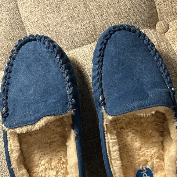 FLOOPI WOMENS INDOOR /OUTDOOR FAUX FUR MAOCCASIN SLIPPER SIZE 8 - Picture 3 of 8